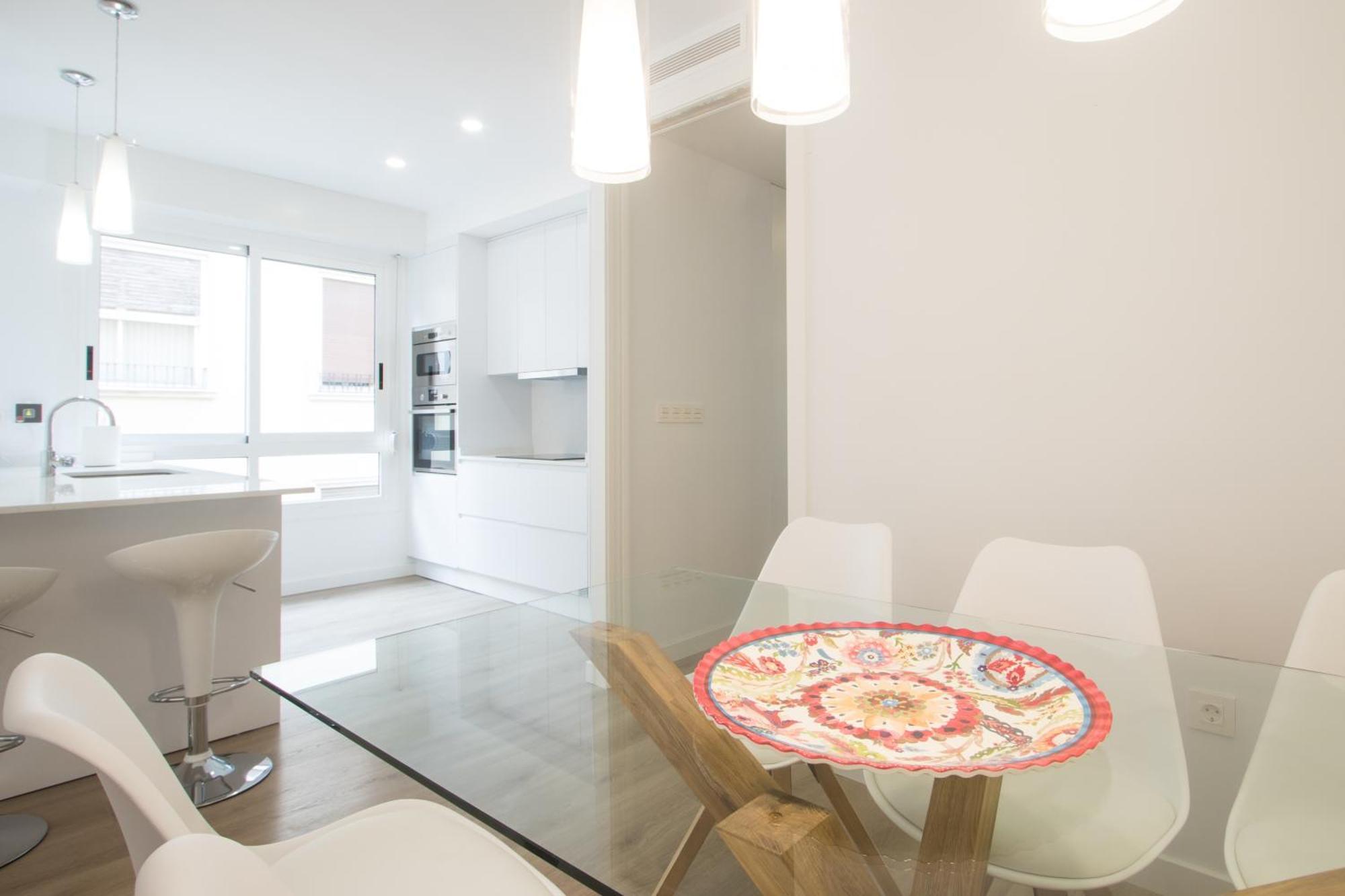 4 Bedroom/3 Baths W/ Ac In Near Beach! Alicante Kültér fotó